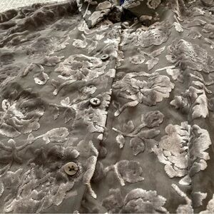 GAP XS‎ Gray Velvet Burnout Floral Blouse Sheer Romantic Goth Cottagecore